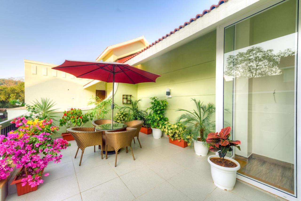 Joystreet - Beachy Blossom Villa Siolim Exterior photo